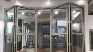 درب اتوماتیک شیشه ای مثلثی